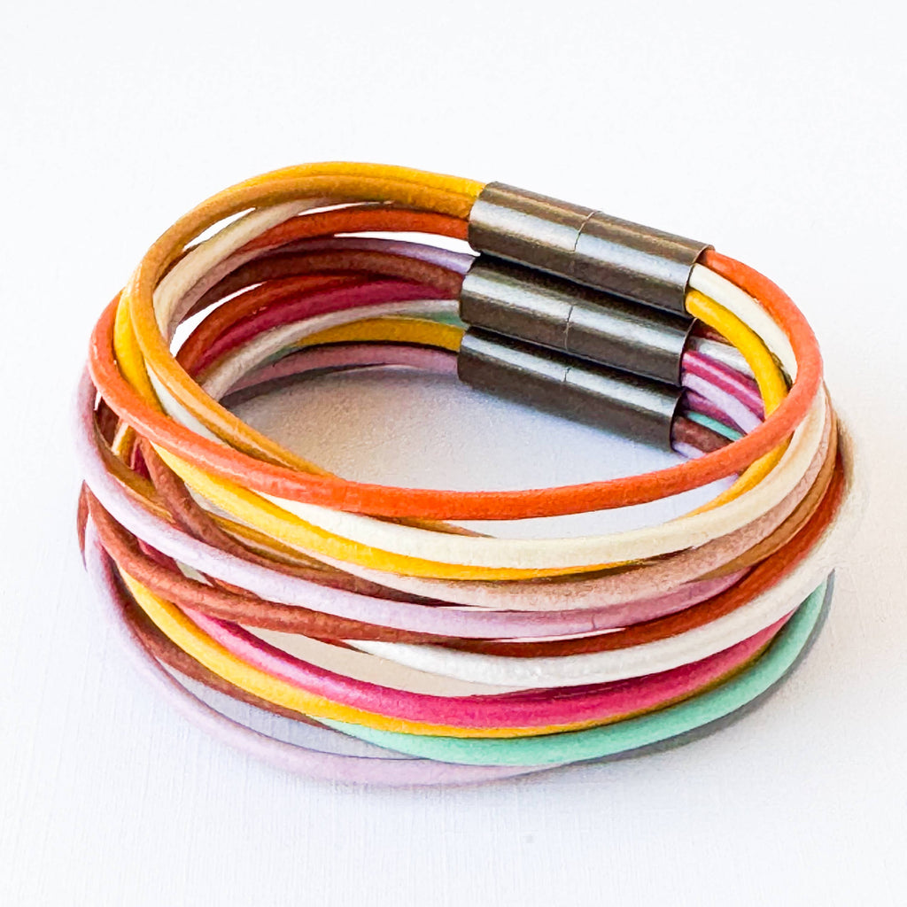 Colorful Magnetic Leather Cord Bracelet : No.2 / 7"