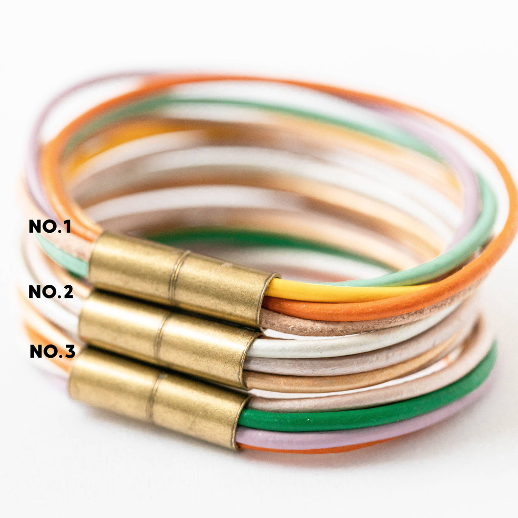 Magnetic Colorful Bracelet: No.3 / 6.5"