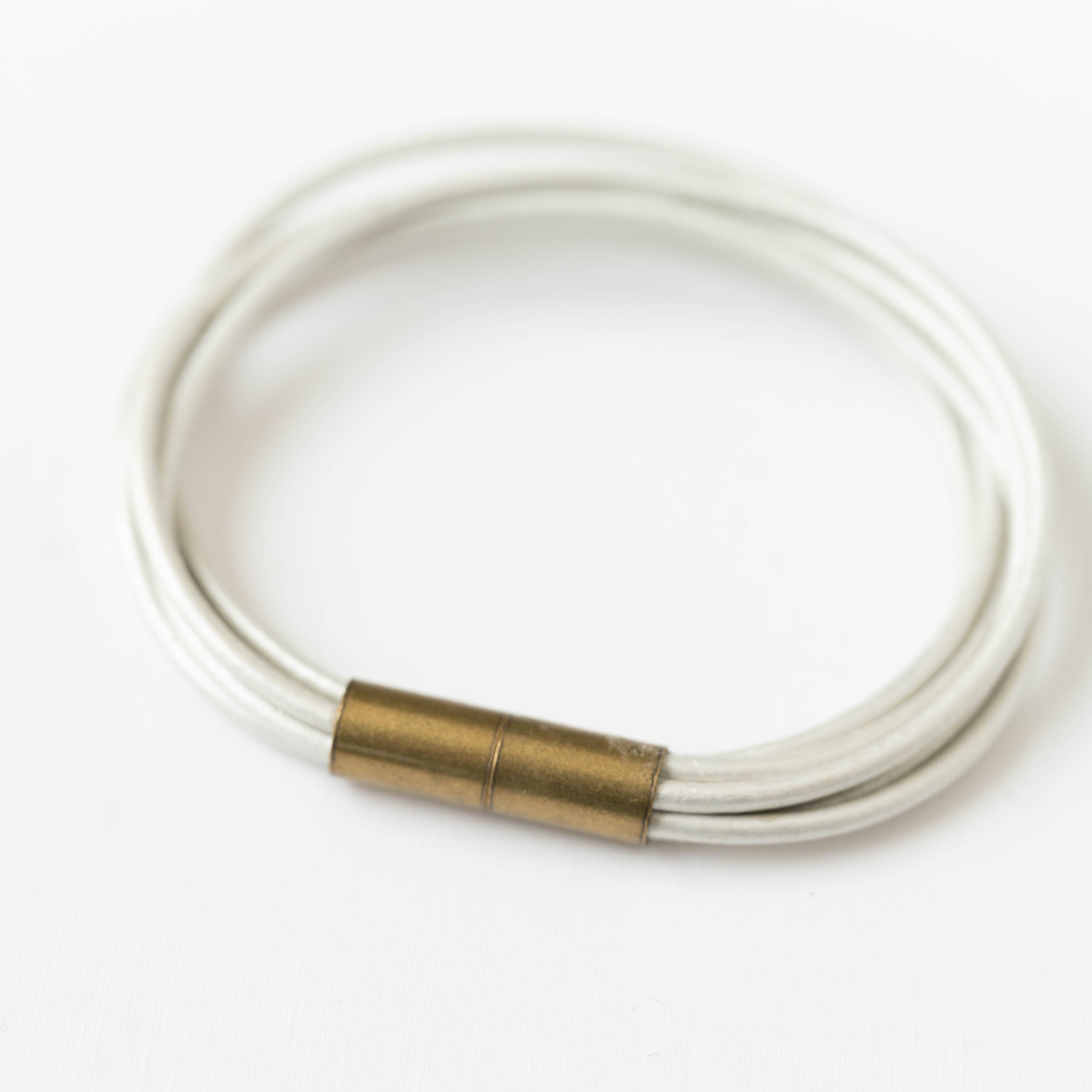 Magnetic Multi Cord Leather Bracelet: Pink / 7"